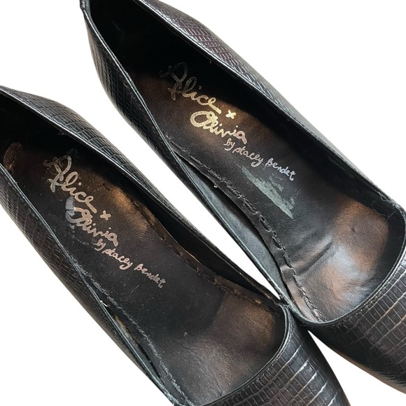 Alice + Olivia Stacey Bendet Black Croc Embossed Leather Pointed Toe Heels 38.5 - Picture 3 of 9